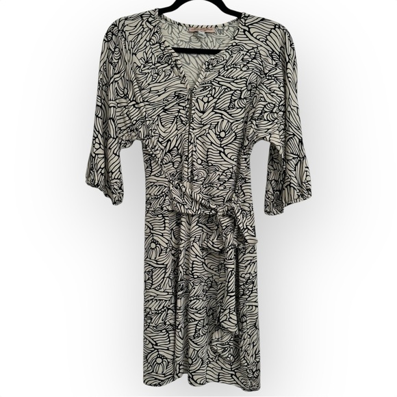 MARA HOFFMAN $340 Retail White/Black Silk Wrap Dress, Size Medium - Picture 4 of 16